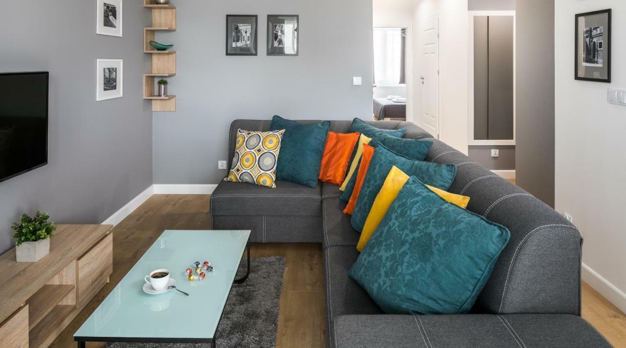 My - Pianissimo Apartament Kraków